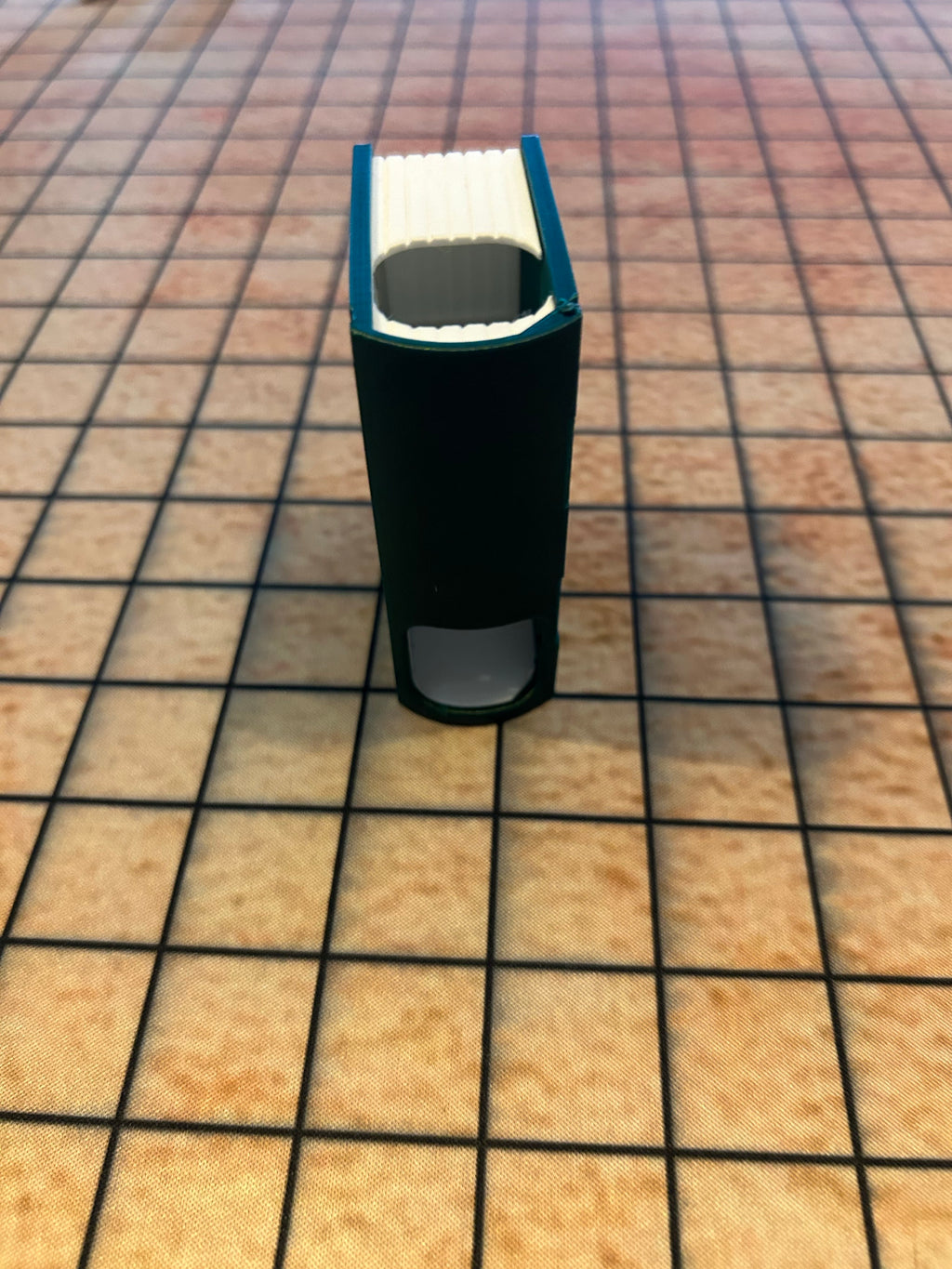 There Can Be Only One – 3D-Printed Book Dice Roller